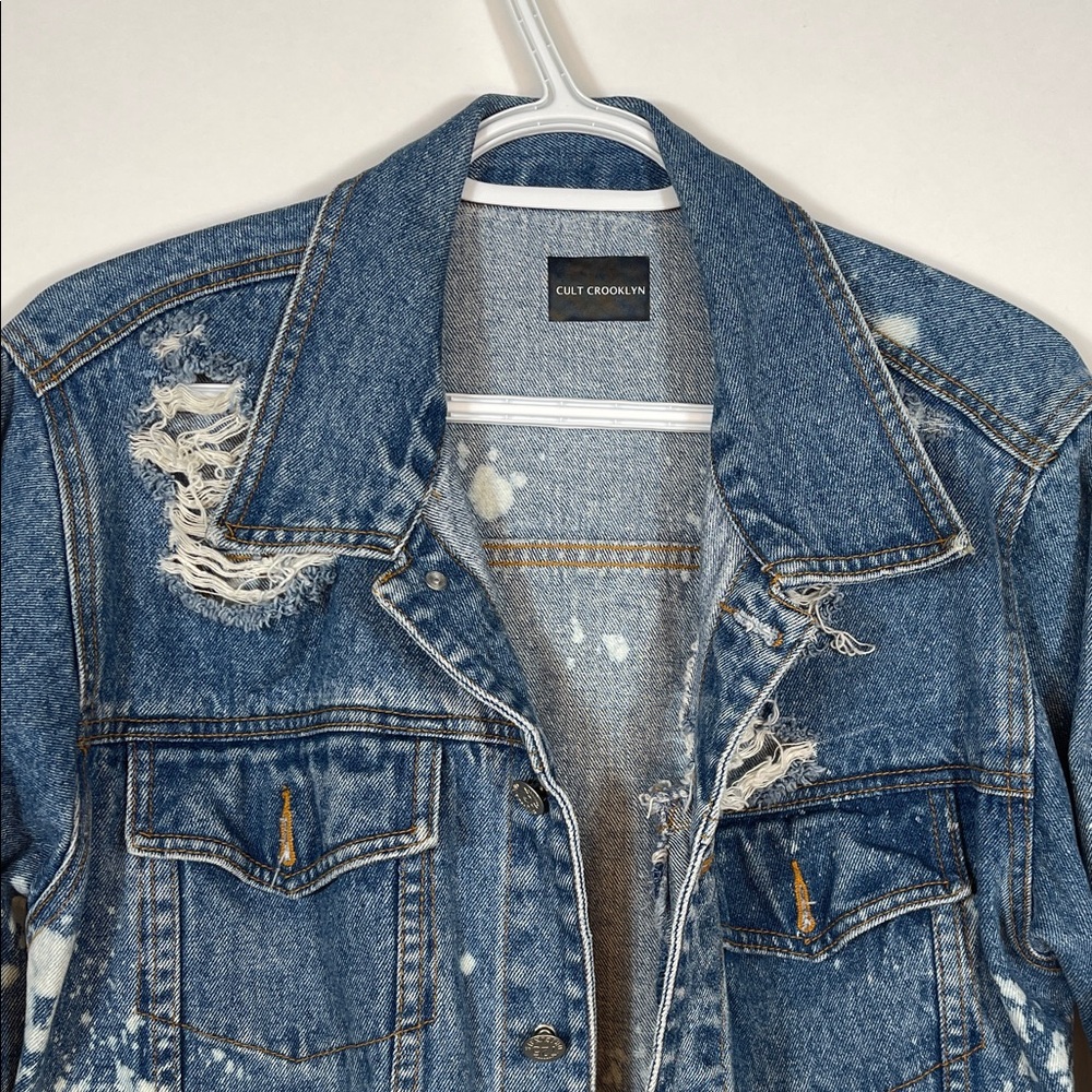 Distressed Denim Jacket - Picture 3 of 7